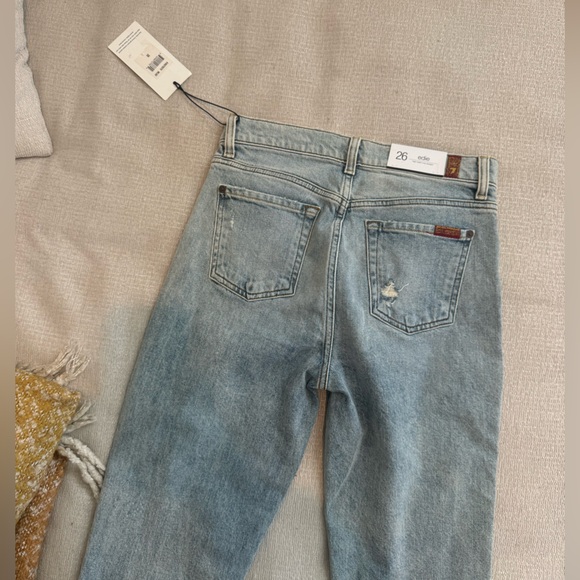 7 For All Mankind - NWT Edie Crop Straight High Waisted Jeans - Picture 8 of 9